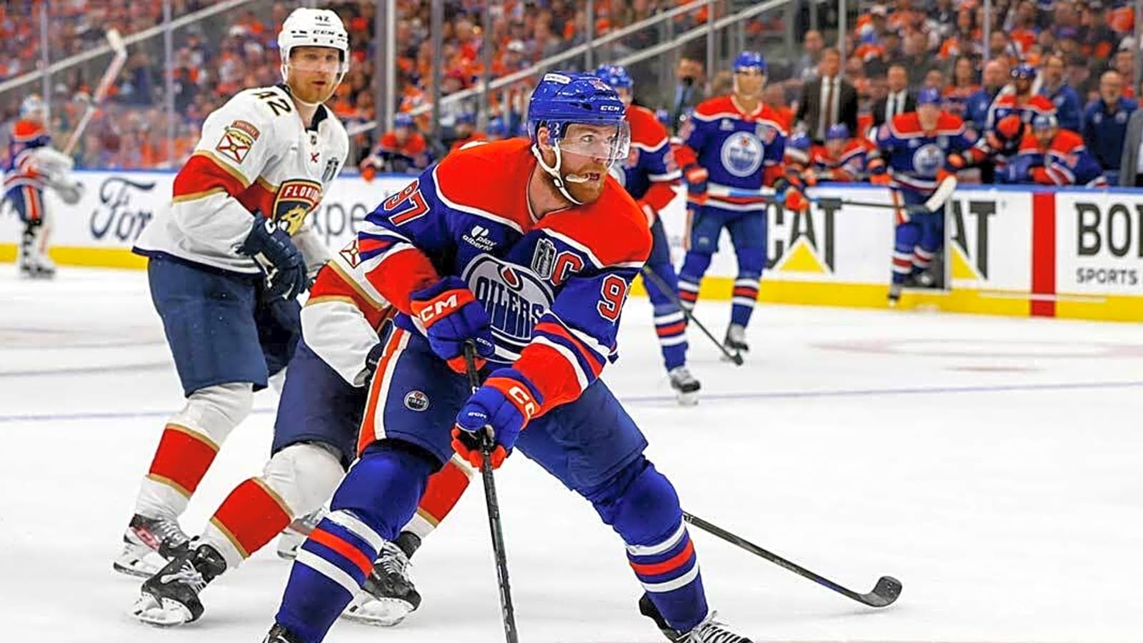 Oilers GM breaks silence on pending Connor McDavid extension talks