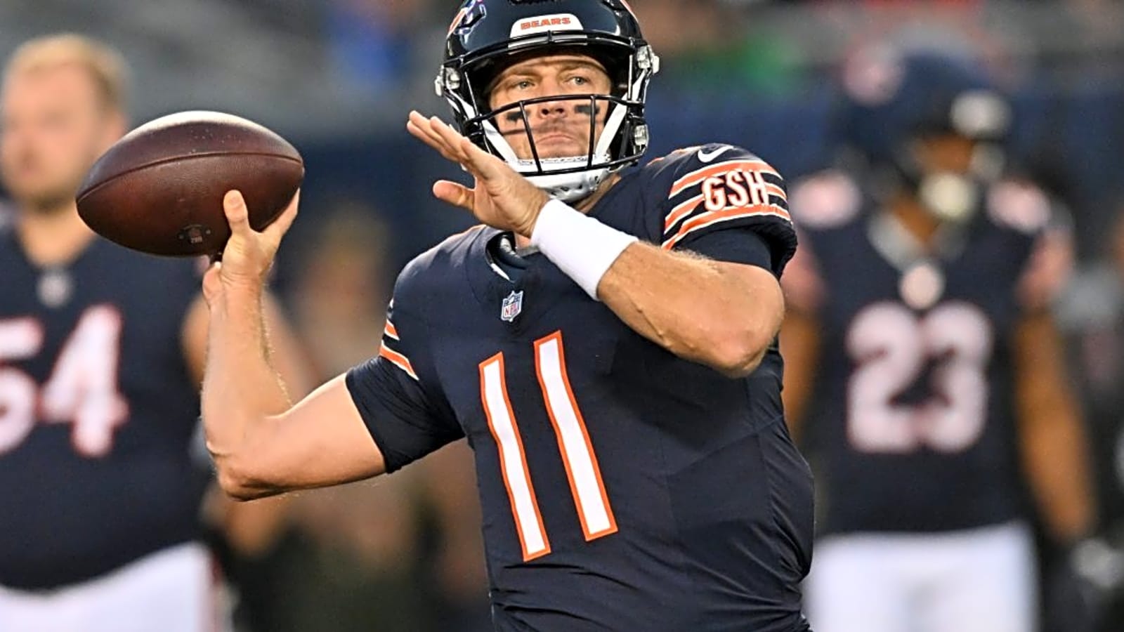 Chicago Bears insider completely nixes idea of quarterback trade