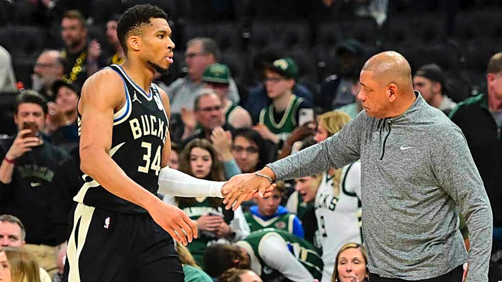 Milwaukee Bucks 2025 NBA Cup East Group C predictions