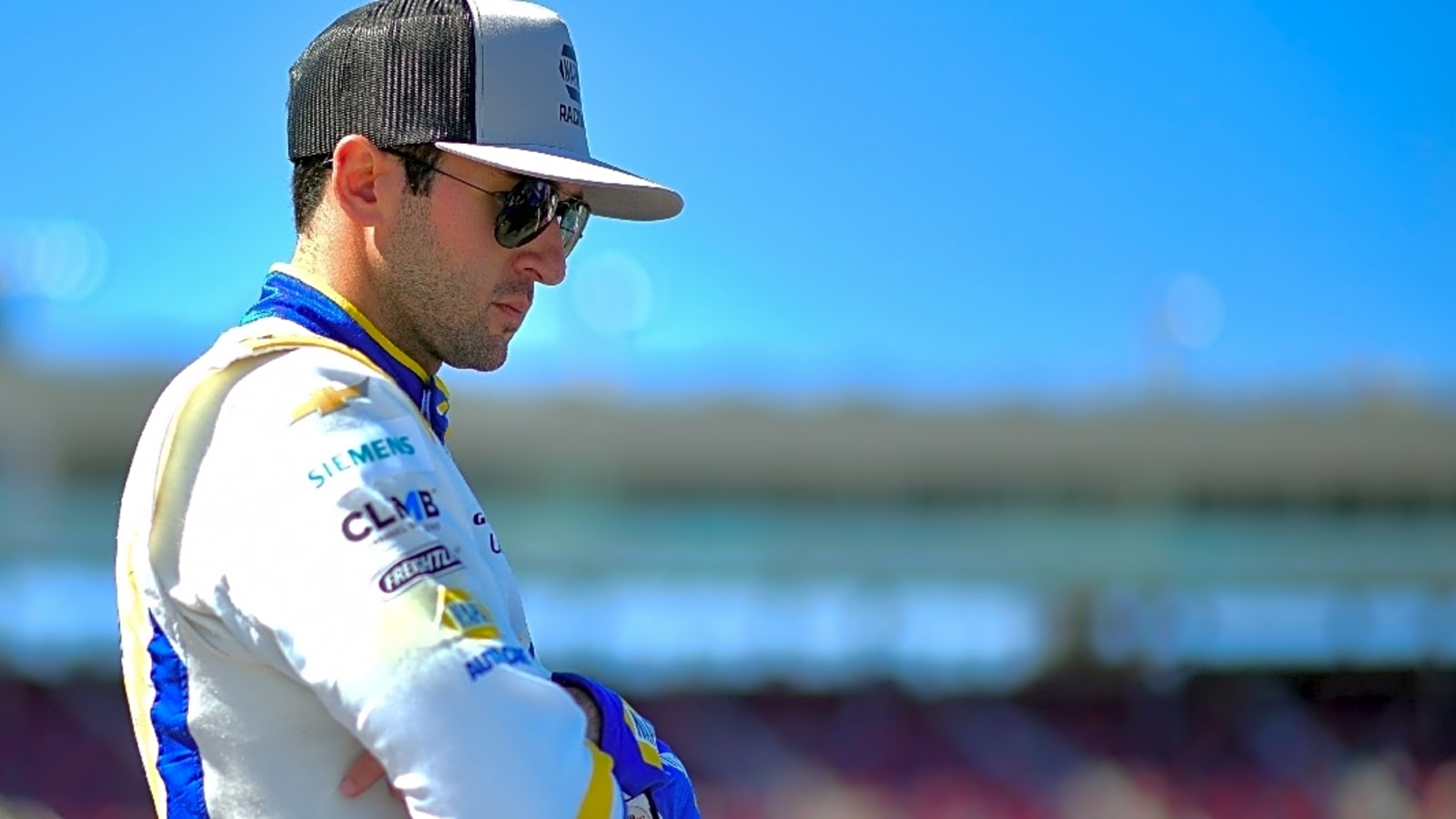 Kevin Harvick sends strong warning to Chase Elliott following Dover NASCAR result
