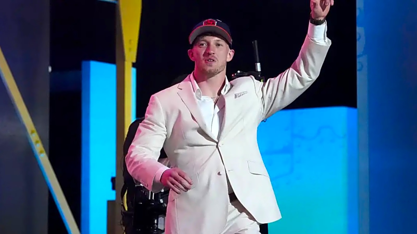 Dillon Thieneman’s big Chicago Bears decision turns heads