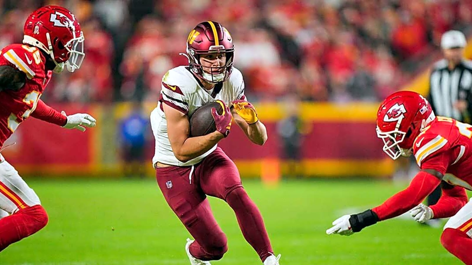 Commanders WR Luke McCaffrey out after opening kickoff shoulder injury