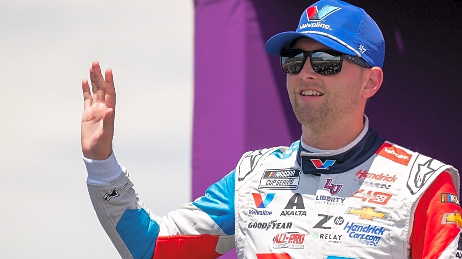 William Byron hopes to be in the mix for Kansas Playoff race