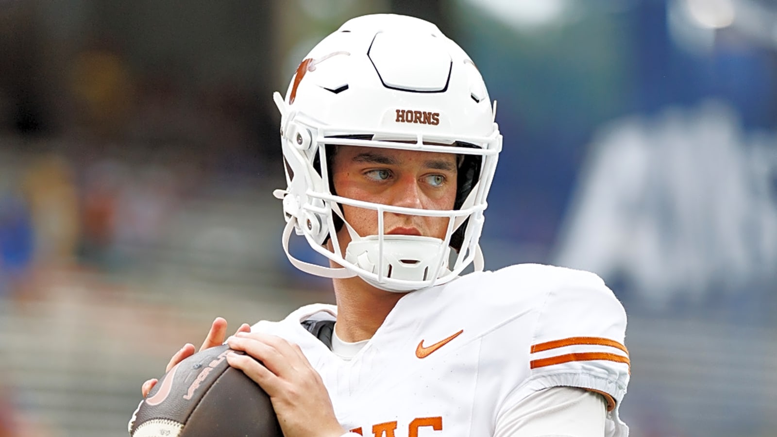 Arch Manning has perfect opportunity to quiet 'flop' talk