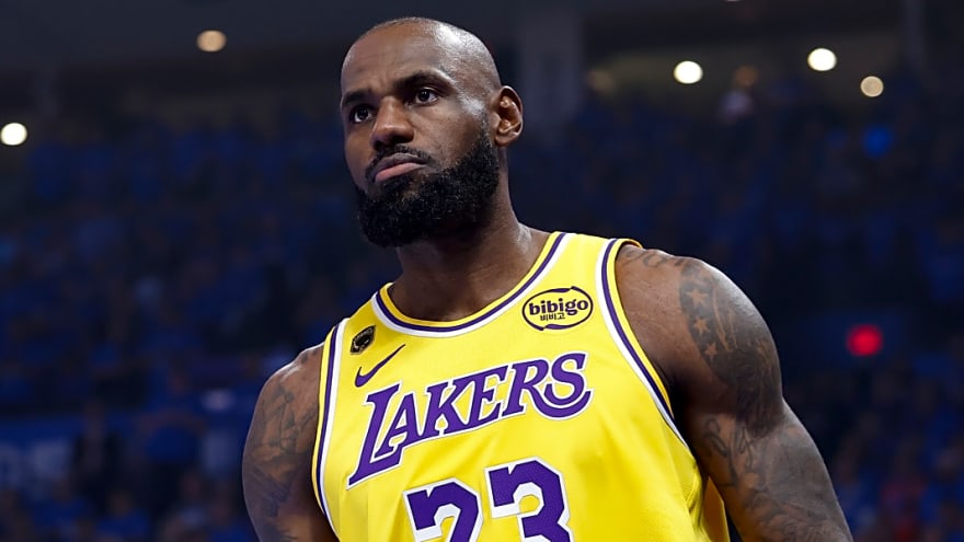 LeBron James' 'favorite team' answer could hint at his next franchise