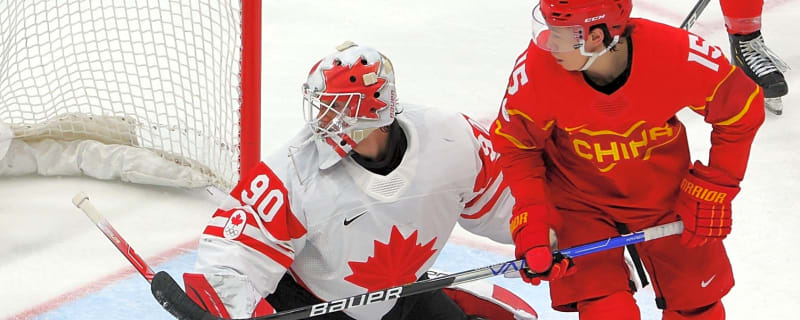 Oilers sign goaltender Matt Tomkins to two-way contract