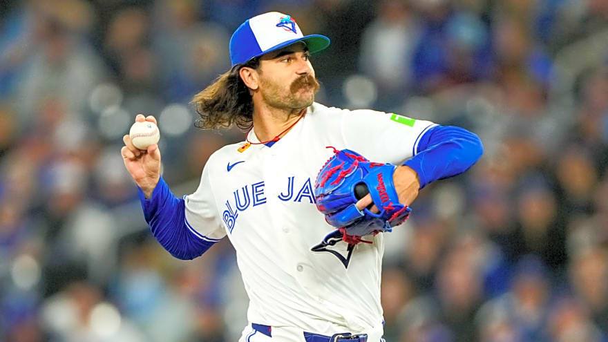 Dylan Cease sets franchise record in first Blue Jays start