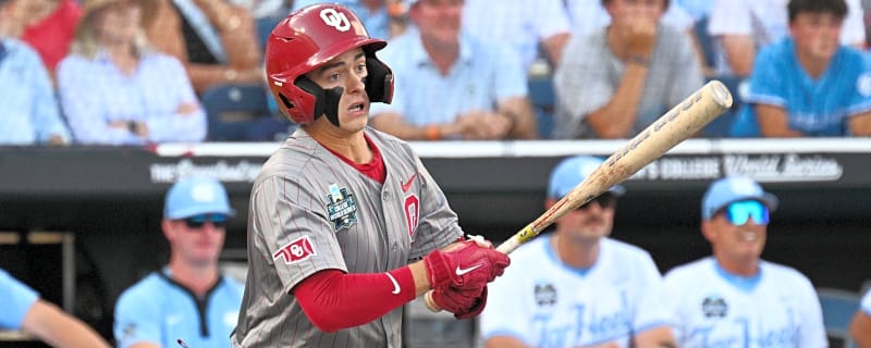 Branch brothers wrap men's College World Series with incredible moment