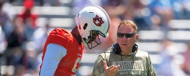 HC Hugh Freeze names Auburn's starting QB, but gushes over five-star freshman