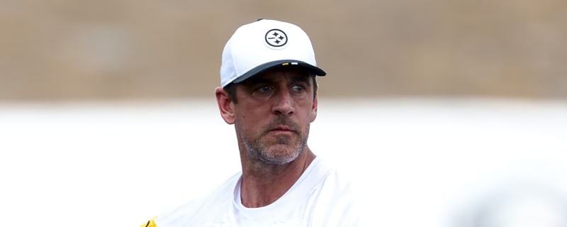 Insider offers big update on how Steelers players feel about Aaron Rodgers