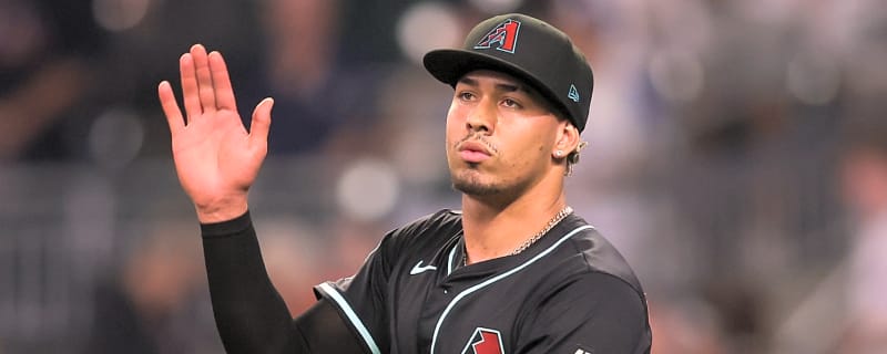 Diamondbacks reliever to undergo Tommy John surgery