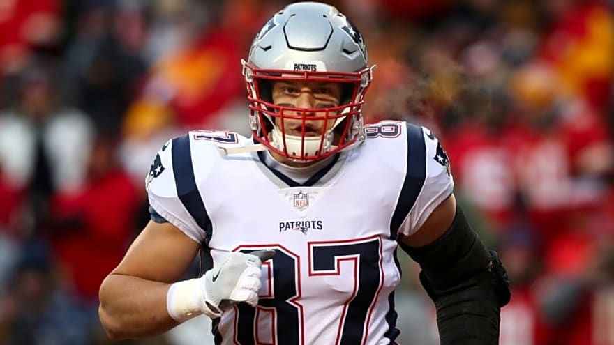 'I Wasn’t Consulted at All': Rob Gronkowski Makes Feelings Clear After Patriots Give Away His No. 87