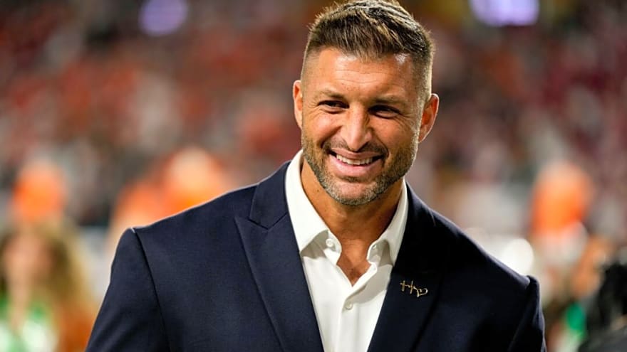 Pablo Torre Uncovers Tim Tebow ‘Scam’ Based Off Gators Legend’s Outspoken Faith