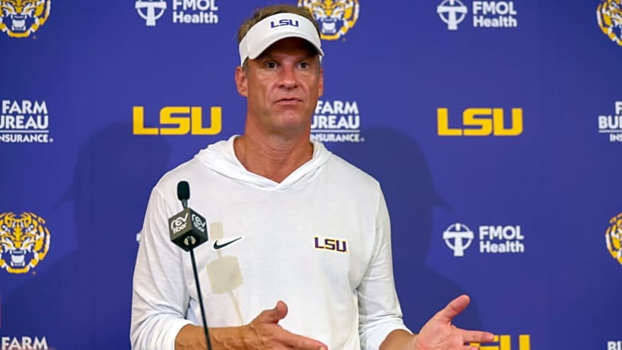 Lane Kiffin’s LSU Could Face $25K Penalty Over Sam Leavitt Injury News: Report