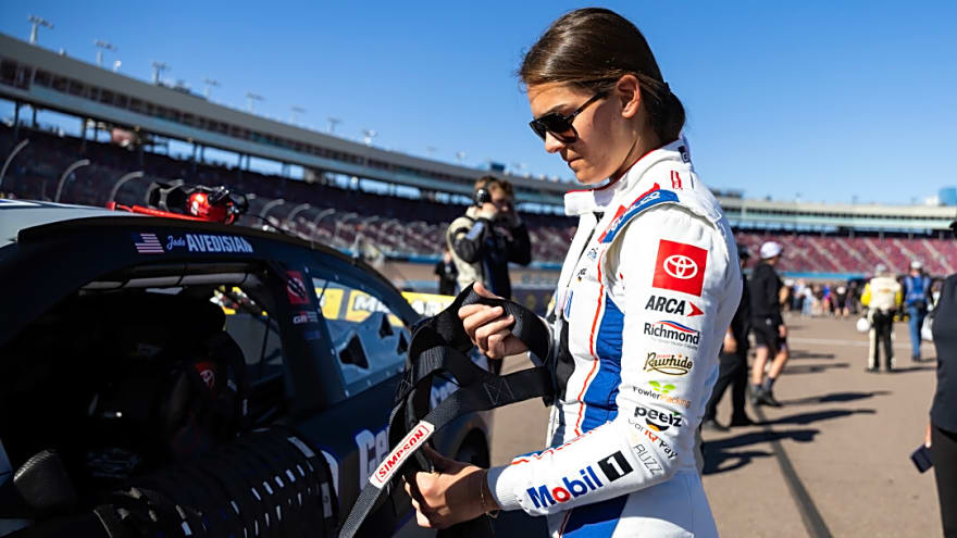 Mark Martin Praises Jade Avedisian After First Super Late Model Win