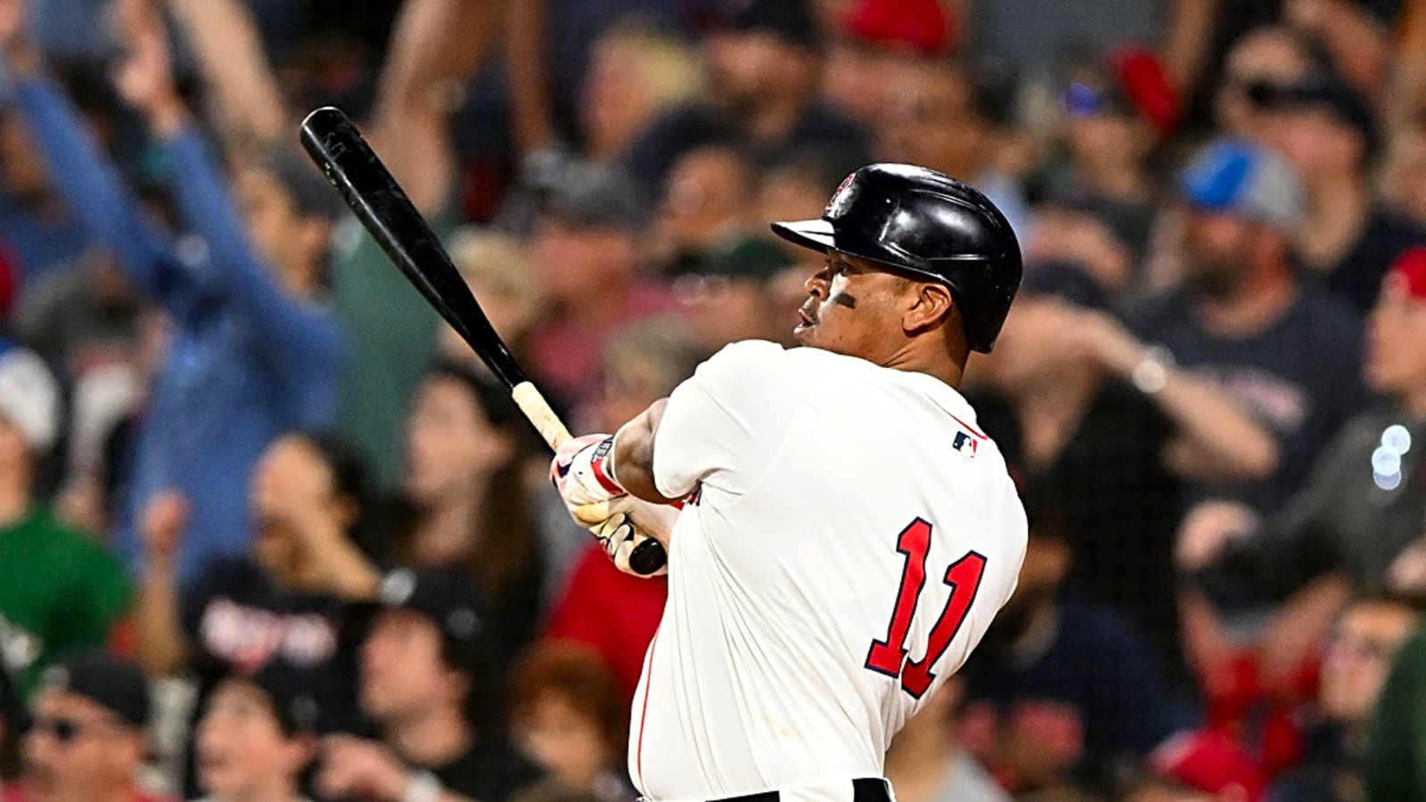 Watch: Rafael Devers' first career walk-off HR lifts Red Sox