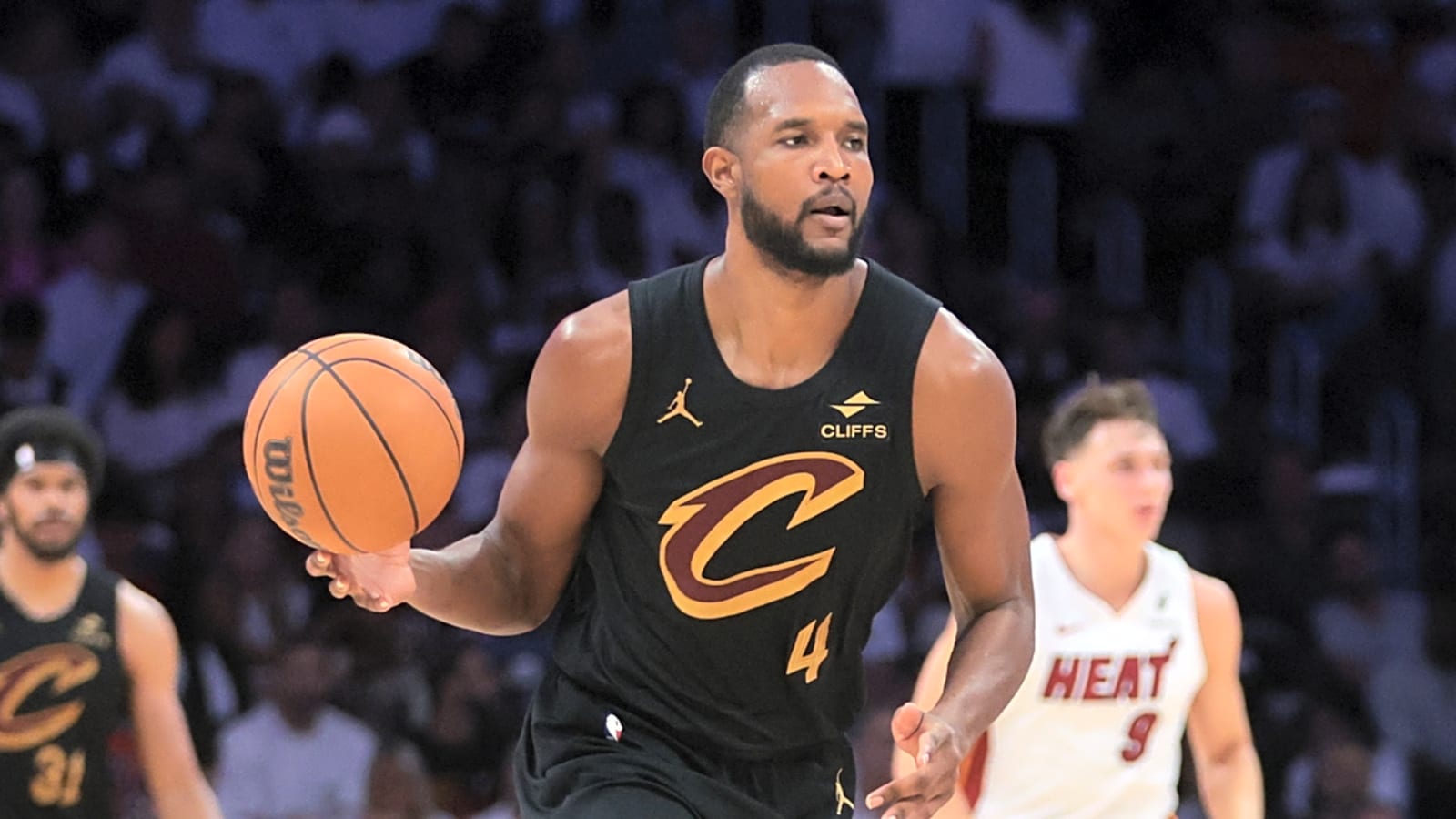 Report: Cavs Trading Evan Mobley To Bucks For Giannis Antetokounmpo Comes Up In Talks With NBA Execs, Agents