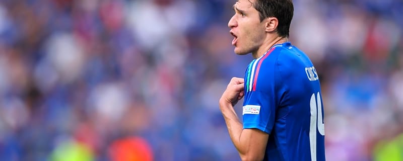 'He doesn’t want…' – Ex-West Ham striker has a theory on why Chiesa is shunning Italy call-ups