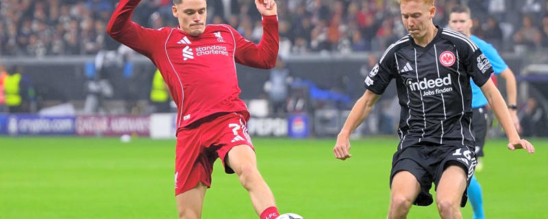 ‘That was rubbish’ – Bayern chief accuses Arne Slot of breaking promise to Wirtz in bizarre rant