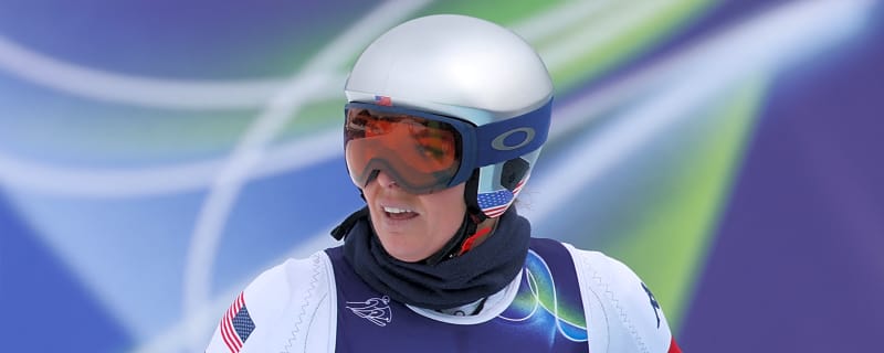 Sports world reacts to Lindsey Vonn's Winter Olympics crash