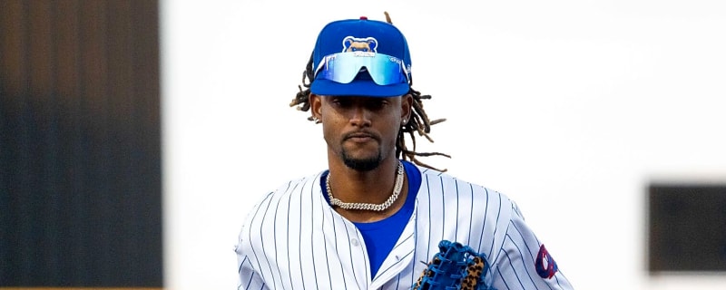 Cubs to call up top prospect, option Owen Caissie