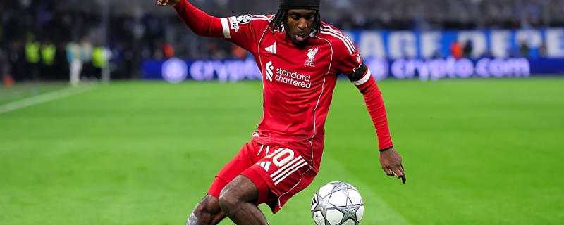 Liverpool team news v West Ham: Curtis Jones drops out as Slot makes big call at right-back