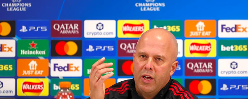 ‘Sources close to LFC…’ – Lewis Steele drops Arne Slot update as press conference brought forward