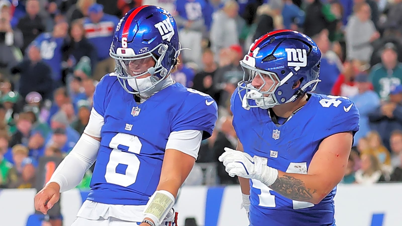 Giants teammates praise Dart, Skattebo after win over Eagles