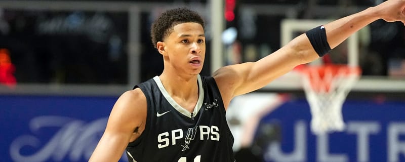 NBA rookie draws attention for shutting down Cooper Flagg