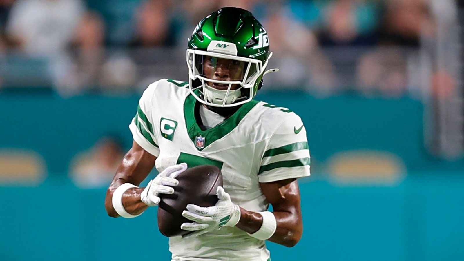 Does Garrett Wilson regret signing extension with Jets amid 0-4 start?
