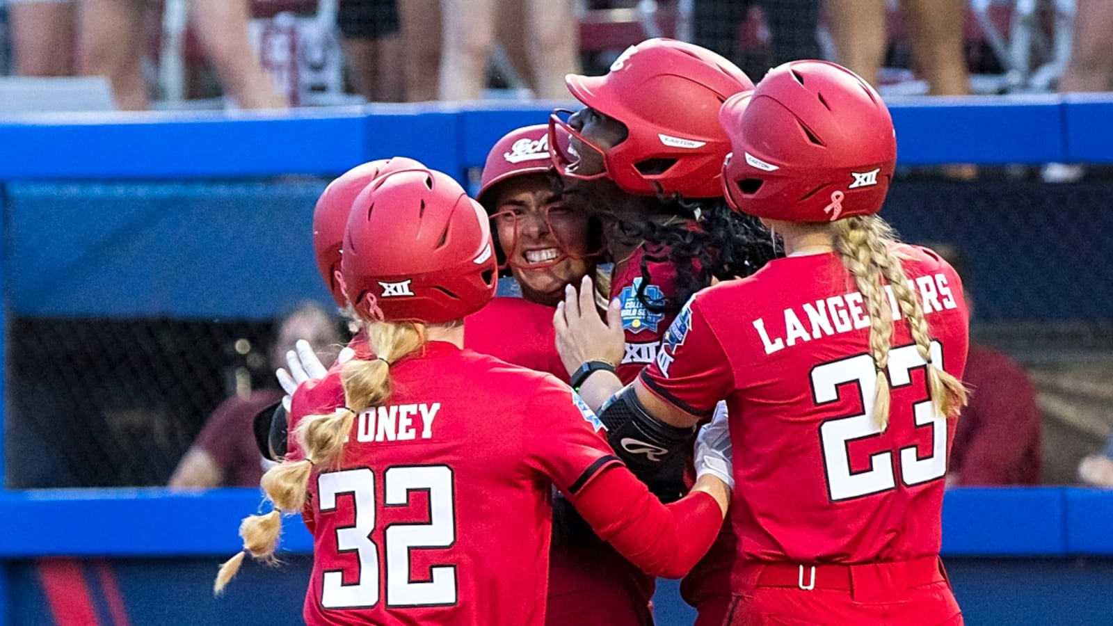 Texas Tech stuns Oklahoma to reach WCWS final