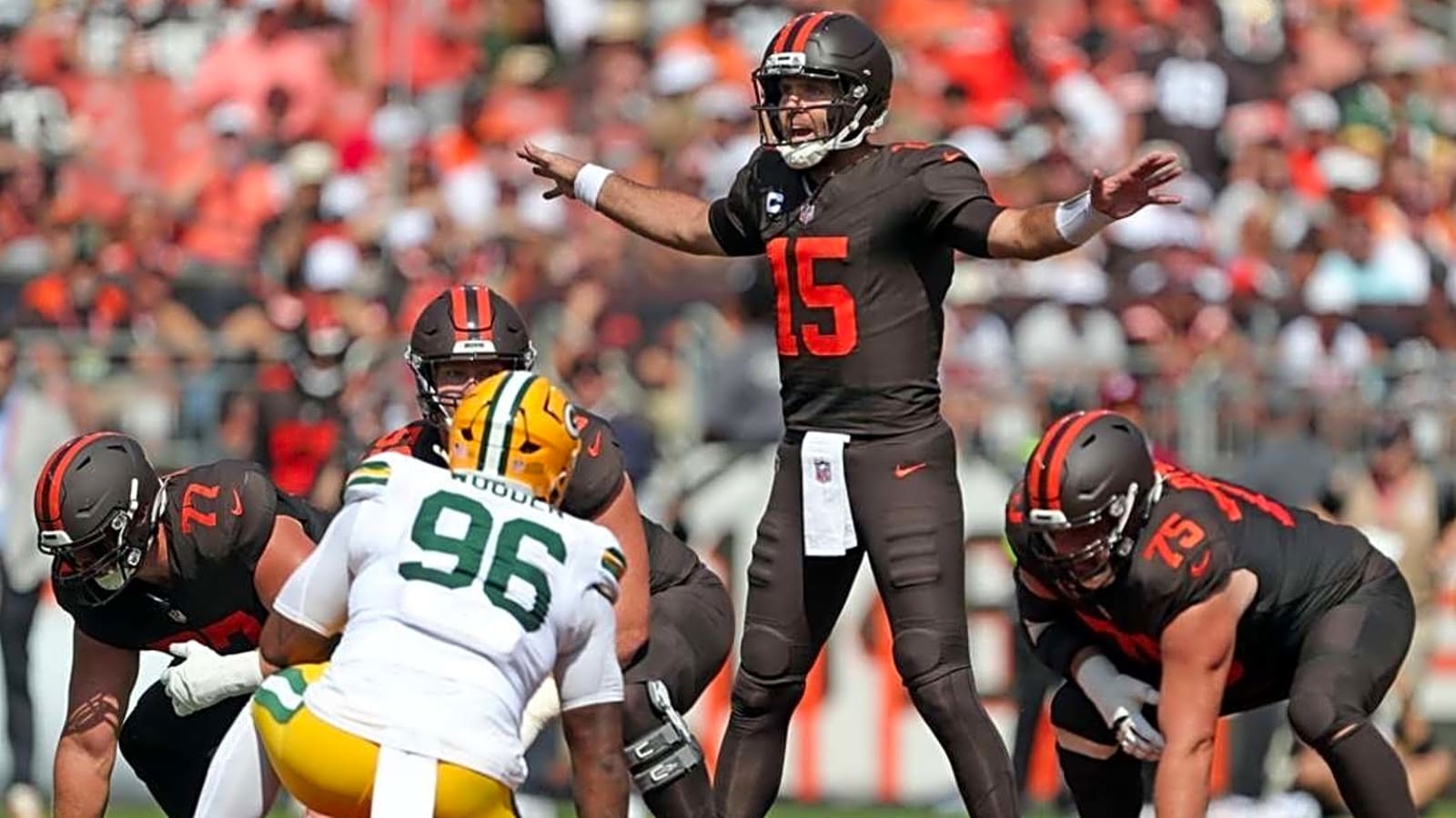 NFL insider reveals the Cleveland Browns are already sniffing around making a trade a few weeks into the season