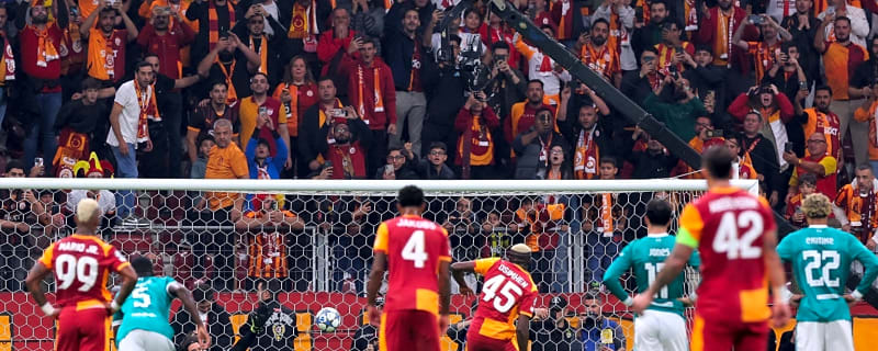 ‘Looked soft’ – James Pearce questions huge refereeing decision which went against Liverpool
