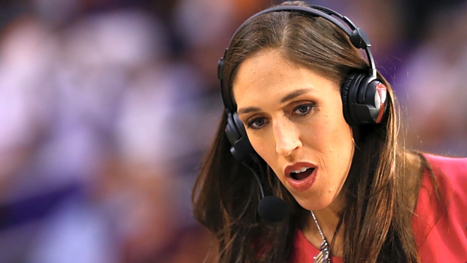 WNBA Legend Rebecca Lobo Left in Awe by Caitlin Clark&#39;s Pass in Fever-Wings Game