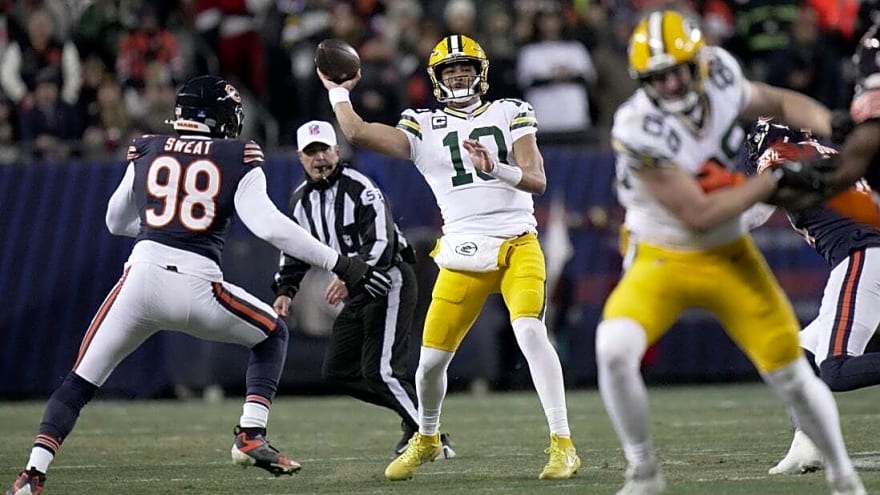 QB questions linger but playoff spot in play as Packers, Ravens turn page