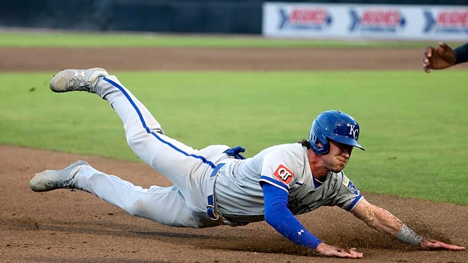 Michael Lorenzen, Royals snap Rays&#39; winning streak
