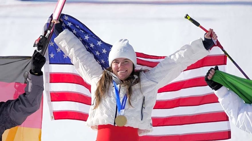 Cortina smiles on US skier Breezy Johnson after previous pain