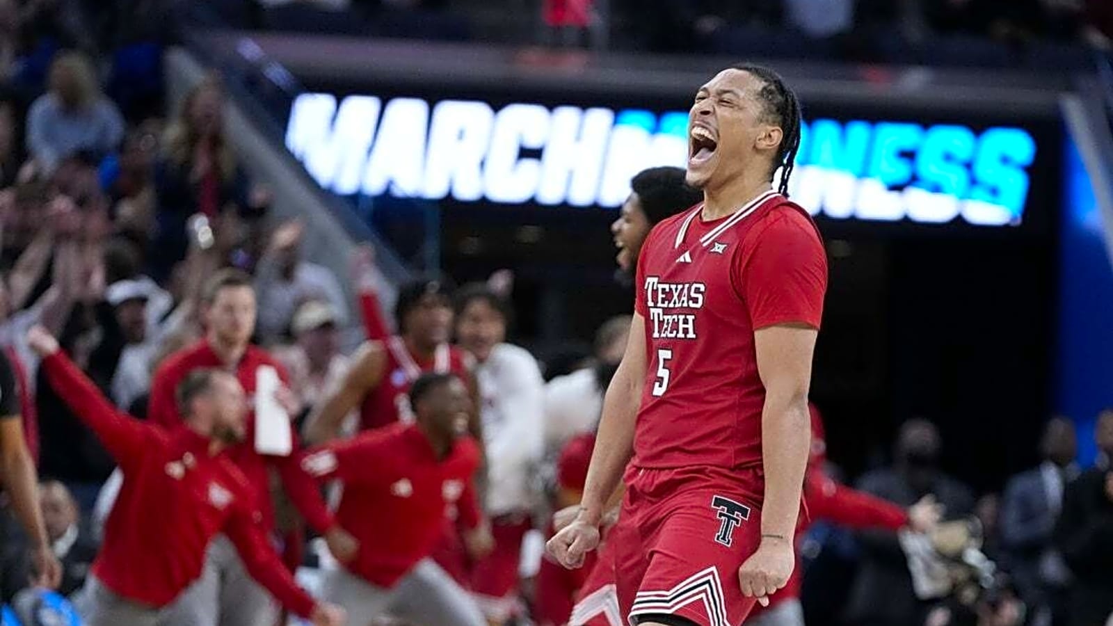 Report: Darrion Williams withdraws from NBA draft, remains in portal