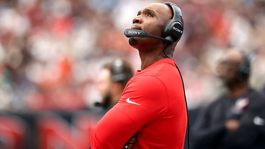 Texans coach DeMeco Ryans assumes defensive play-calling duties
