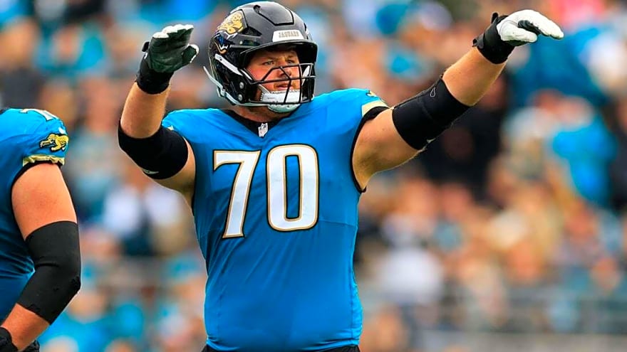 Report: Jaguars LT Cole Van Lanen cleared to return