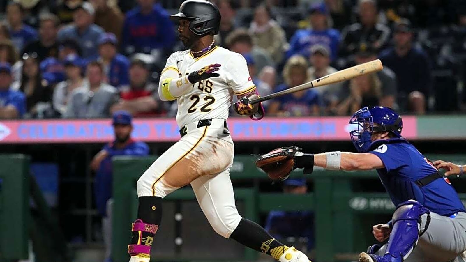 Andrew McCutchen&#39;s clutch double lifts Pirates past Cubs