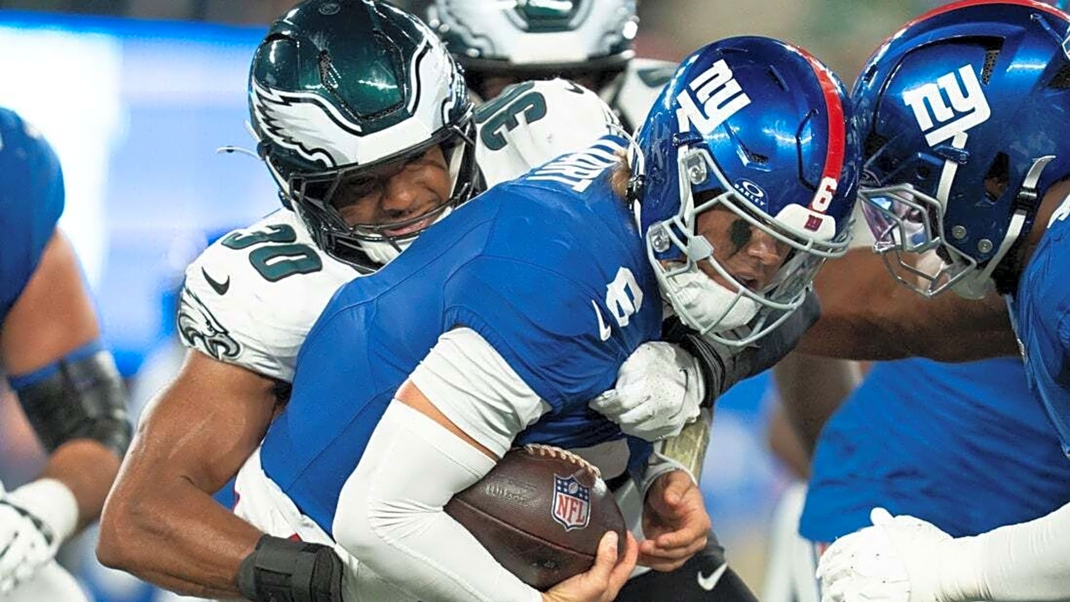 Giants, Brian Daboll fined for interrupting Jaxson Dart concussion exam