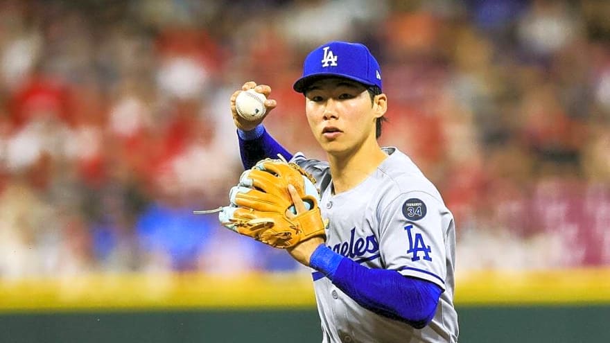 Dodgers place INF Hyeseong Kim (shoulder) on 10-day IL