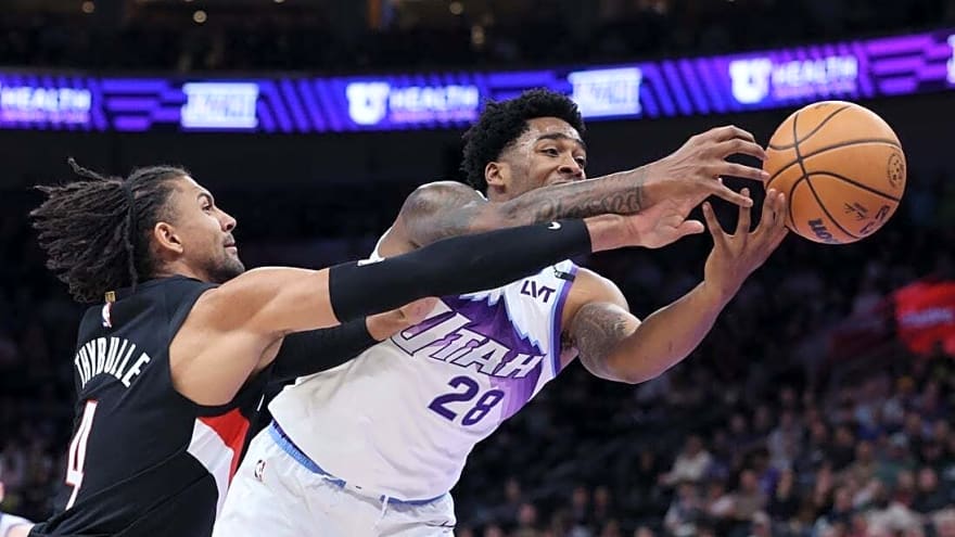 Blazers&#39; Matisse Thybulle out after thumb surgery