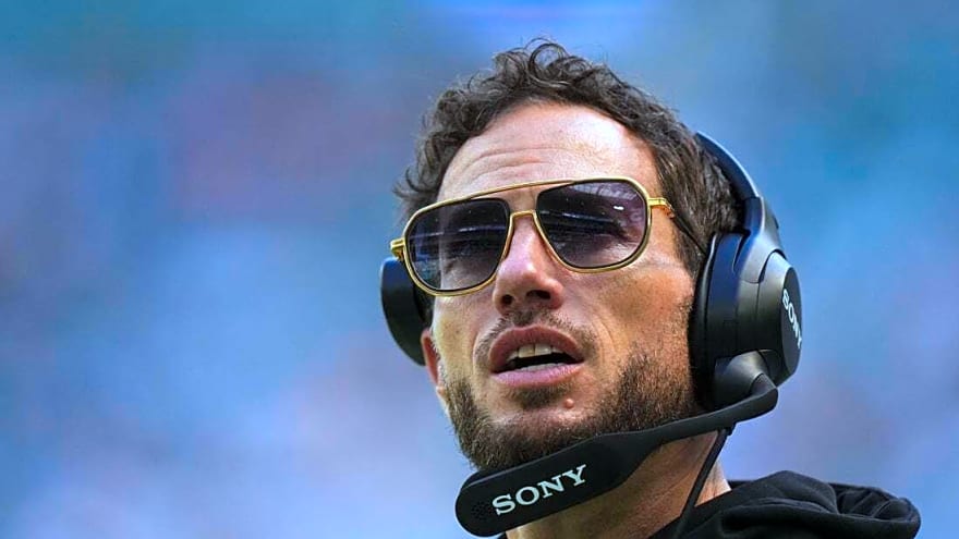 Report: No staffing changes expected for Dolphins