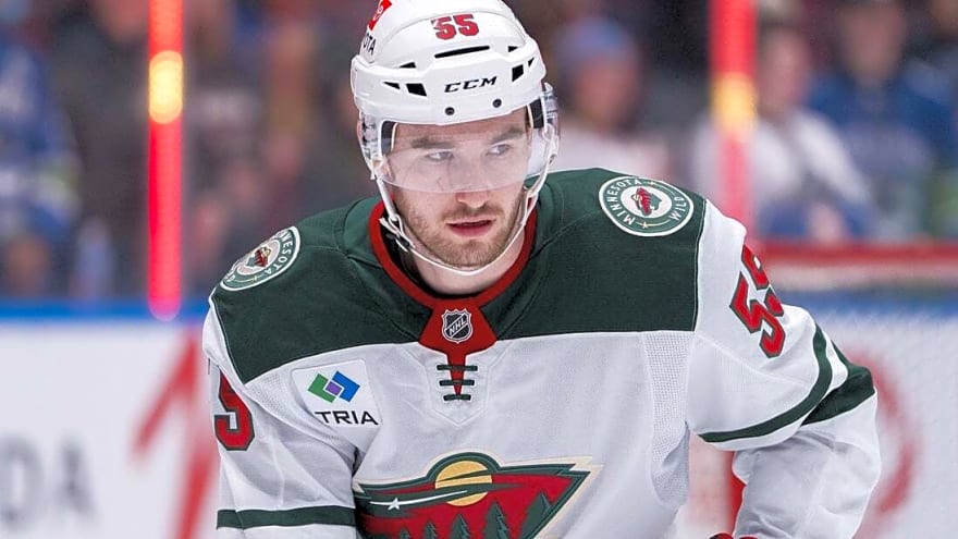 Flyers sign D David Jiricek to 2-year, $3M extension