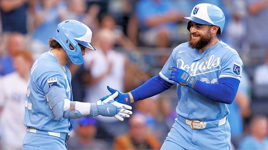 Royals pursue 10th straight victory in rematch with Blue Jays