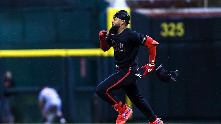 Light-hitting Reds chase 4th straight series win in matchup vs. Tigers