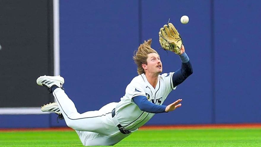 Rays rally past Orioles in 8th to complete sweep