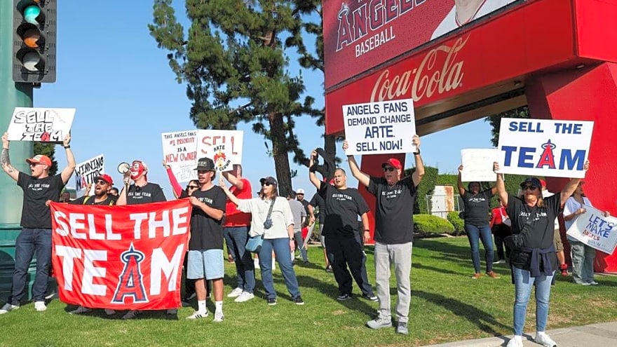 Angels fans have clear message: 'Sell the team'